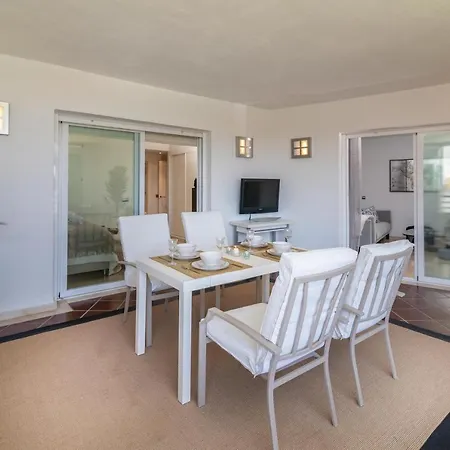 Appartement Vacation I Terrazas De Banus, Comfy And Stylish Apartment, Puerto Banus Marina, 24-7 Security *