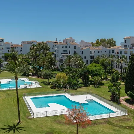 Vacation I Terrazas De Banus, Comfy And Stylish Apartment, Puerto Banus Marina, 24-7 Security