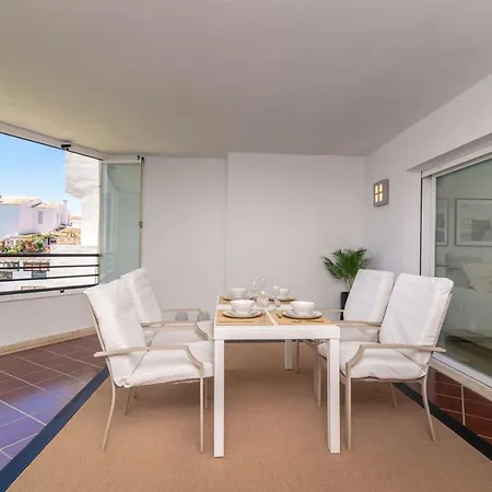 Vacation I Terrazas De Banus, Comfy And Stylish Apartment, Puerto Banus Marina, 24-7 Security * Marbellac